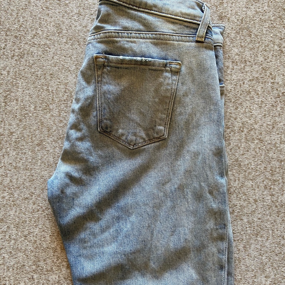 JBrand Ellis Jeans in Love Cat | straight crop - Picture 10 of 10